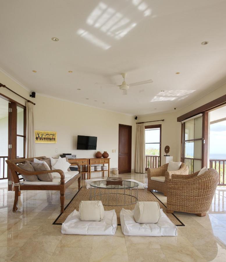 Villa Ali Agung Pecatu  Exterior photo